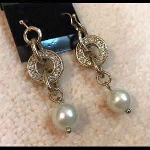 🤑Sale🤑 BEAUTIFUL Earrings ⭐️